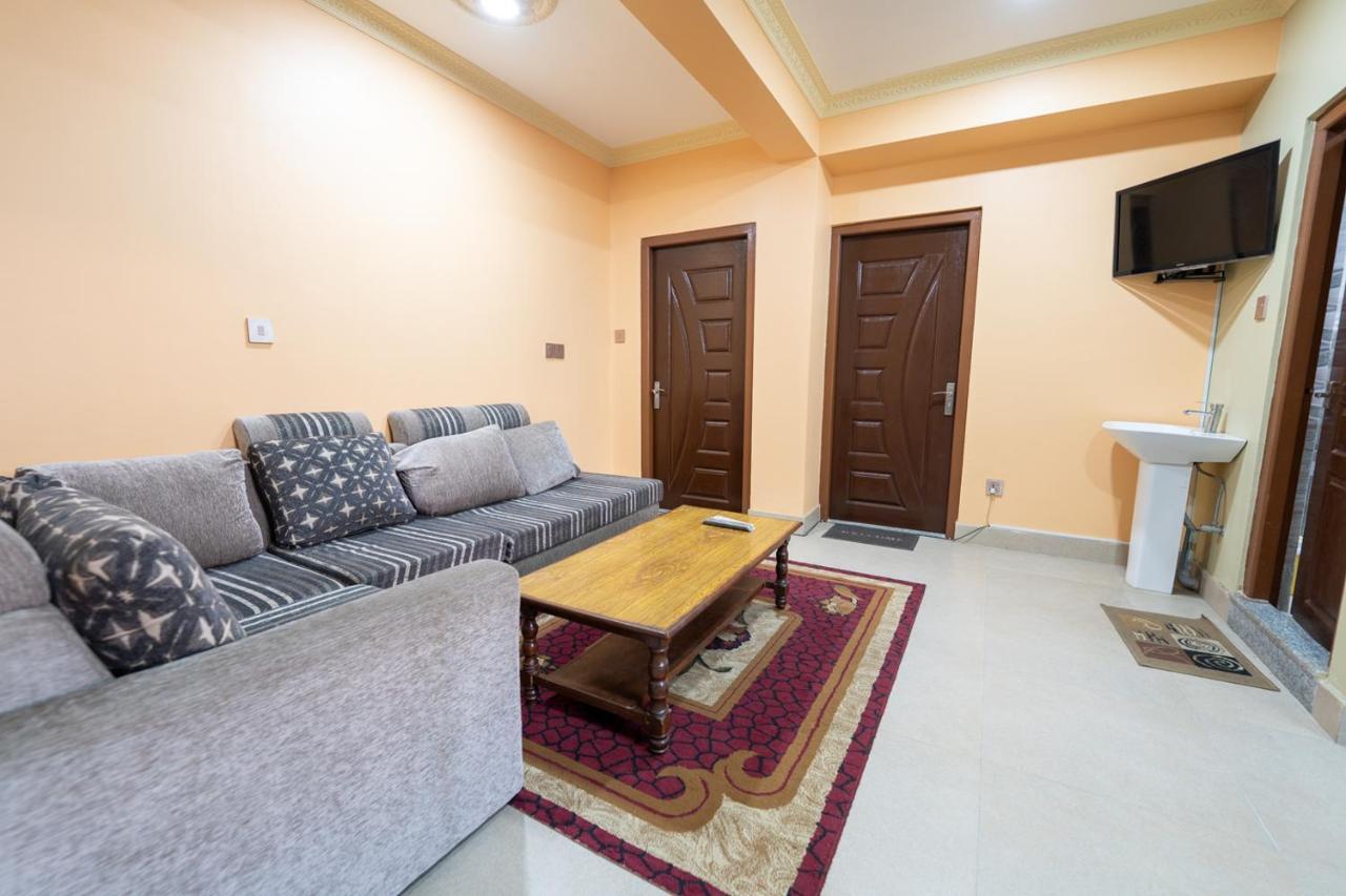Shine Homestay Famille Francophone - Shine Home And Apartment Kathmandu Exterior photo
