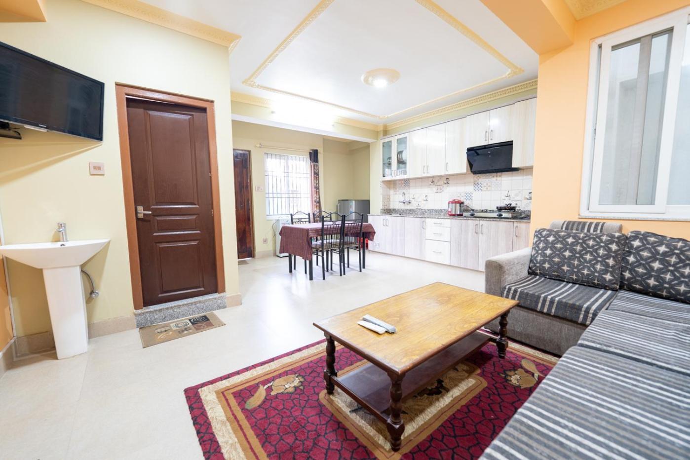 Shine Homestay Famille Francophone - Shine Home And Apartment Kathmandu Exterior photo